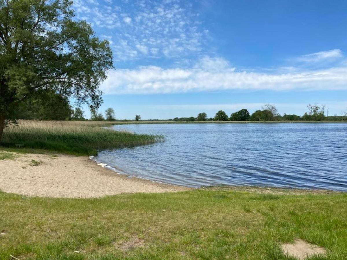 Ferienwohnung Mecklenburgische Seenplatte Schwichtenberg Luaran gambar